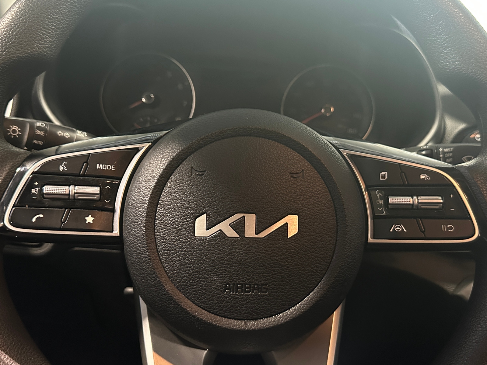 Thumbnail: 2024 Kia Forte - 5