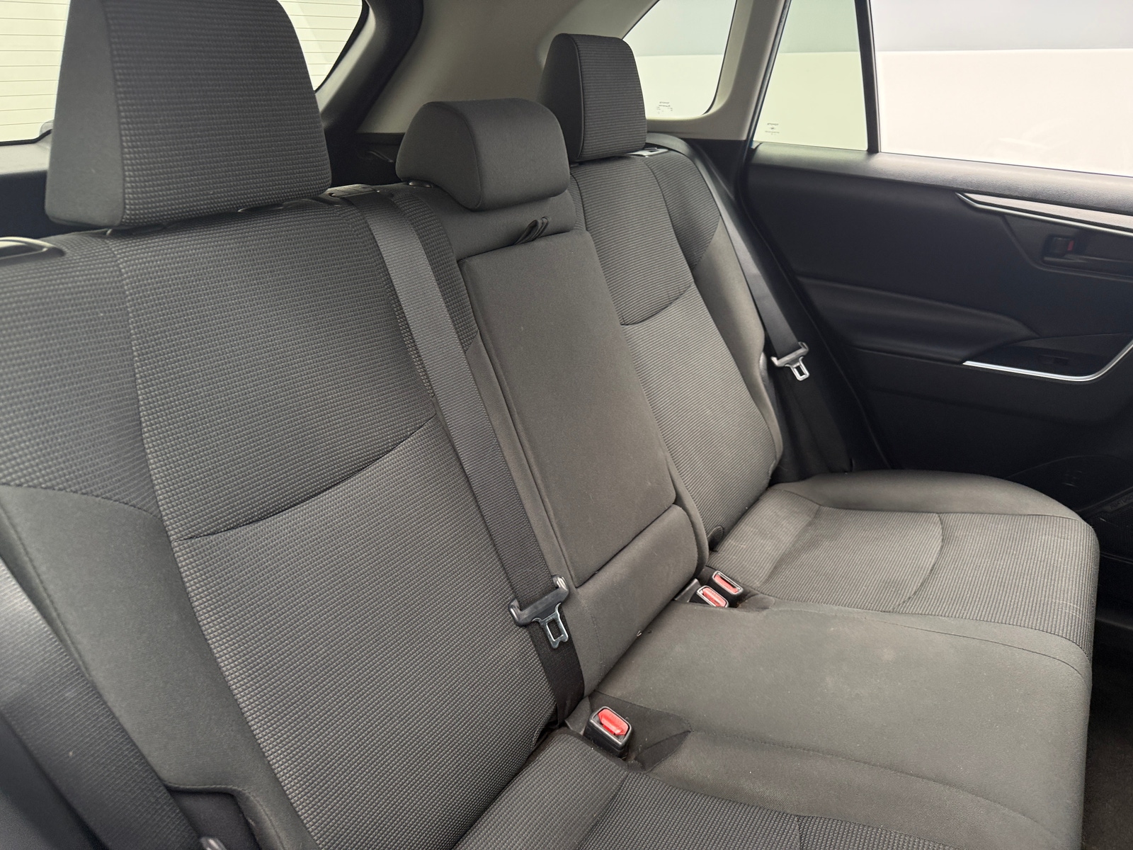 Thumbnail: 2019 Toyota RAV4 - 6