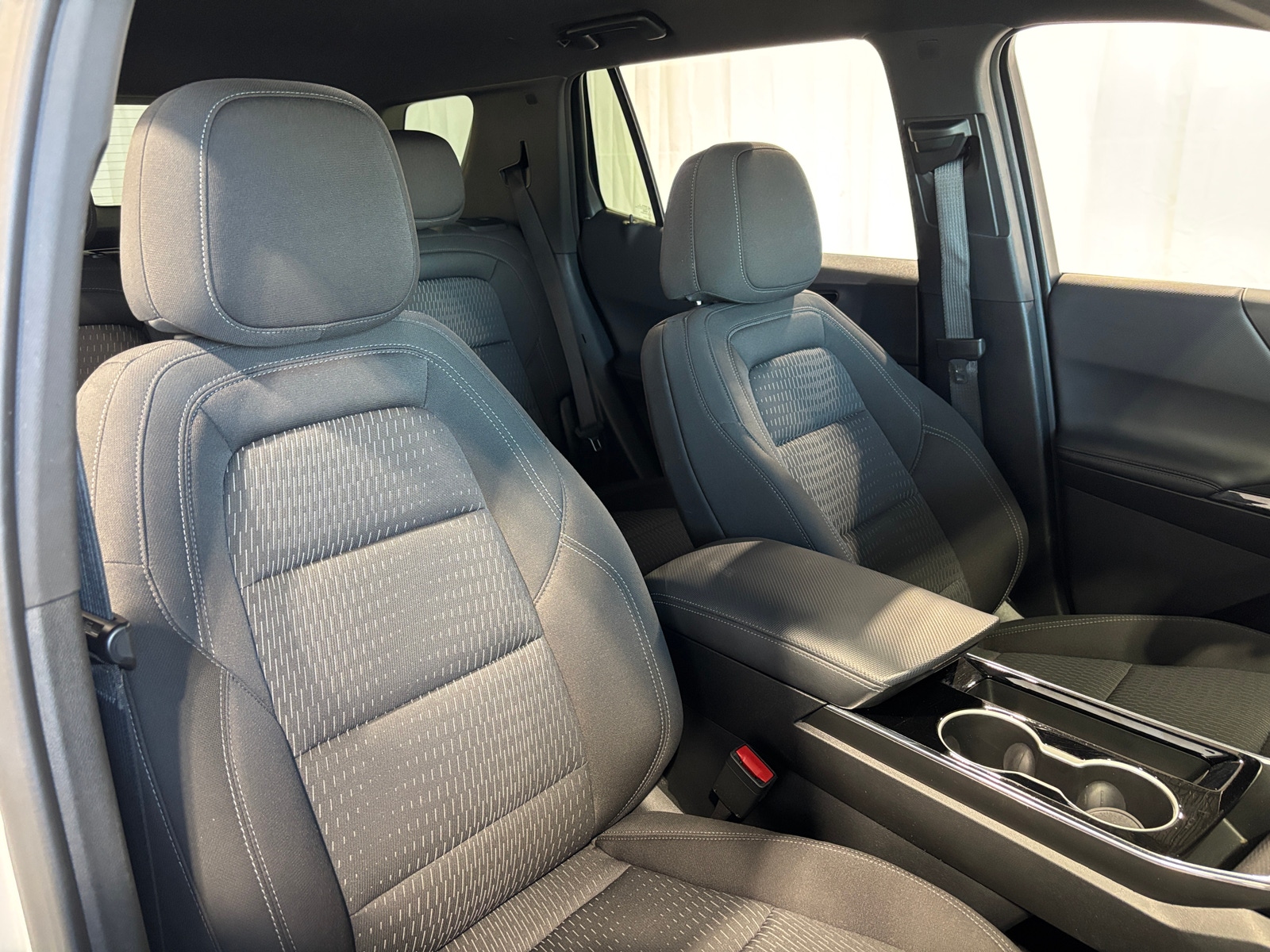 Thumbnail: 2025 Chevrolet Equinox - 2