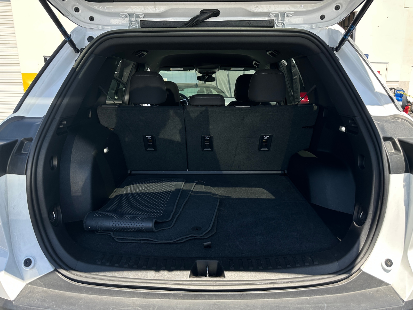 Thumbnail: 2025 Chevrolet Equinox - 7