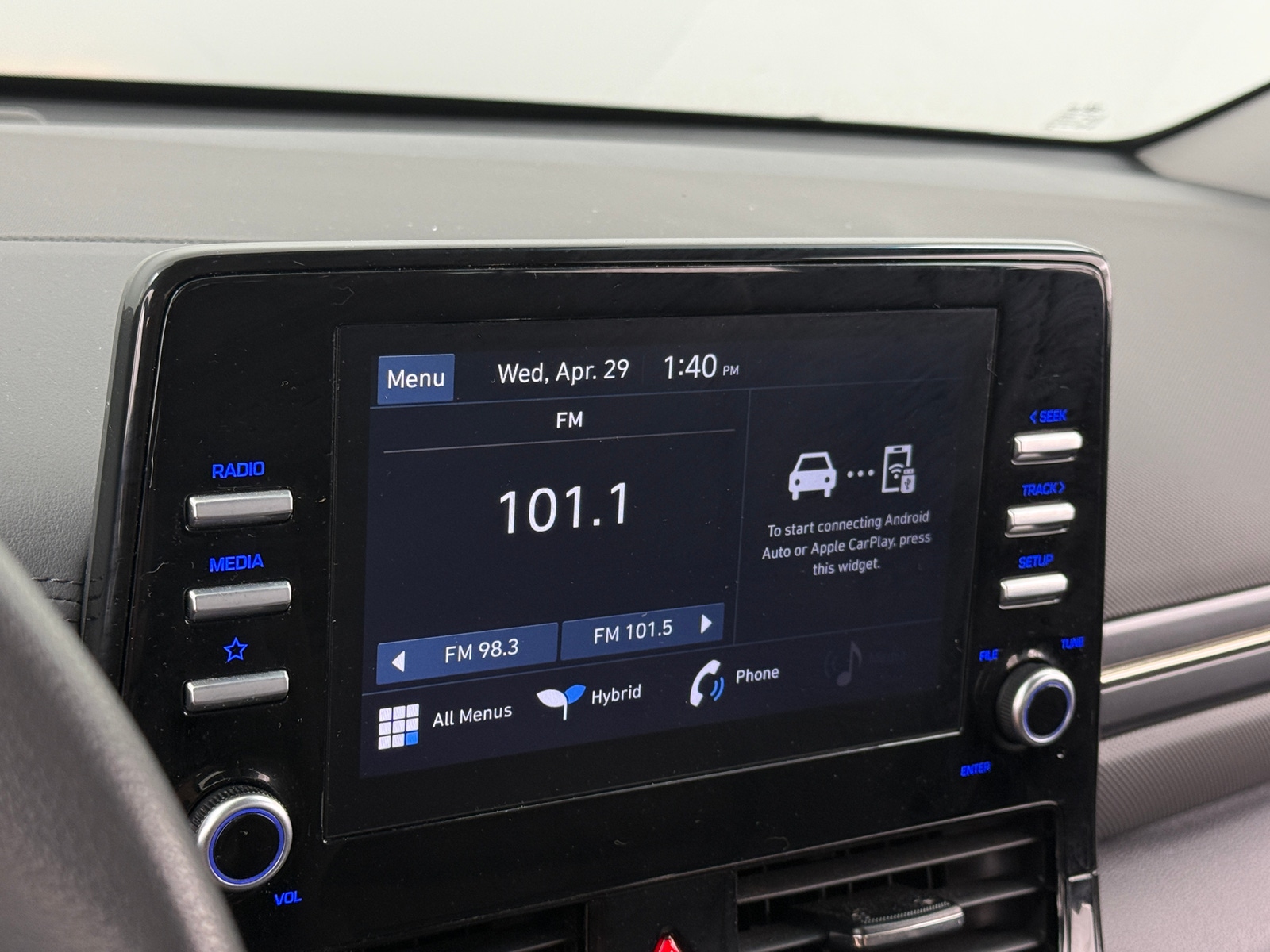 Thumbnail: 2022 Hyundai Ioniq - 4