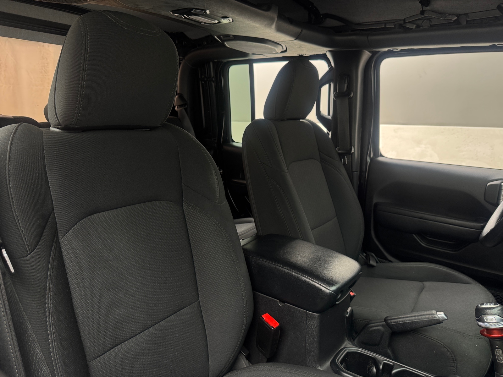 Thumbnail: 2022 Jeep Gladiator - 2