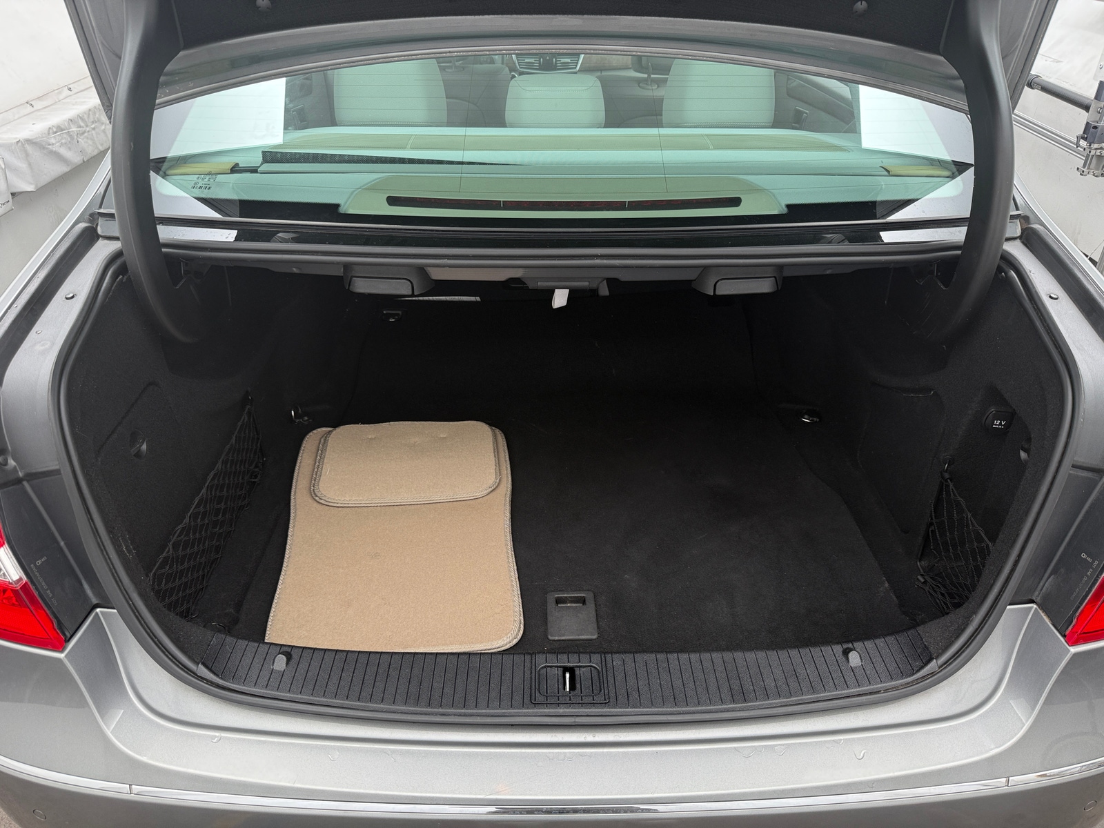 Thumbnail: 2012 Mercedes-Benz E-Class - 6