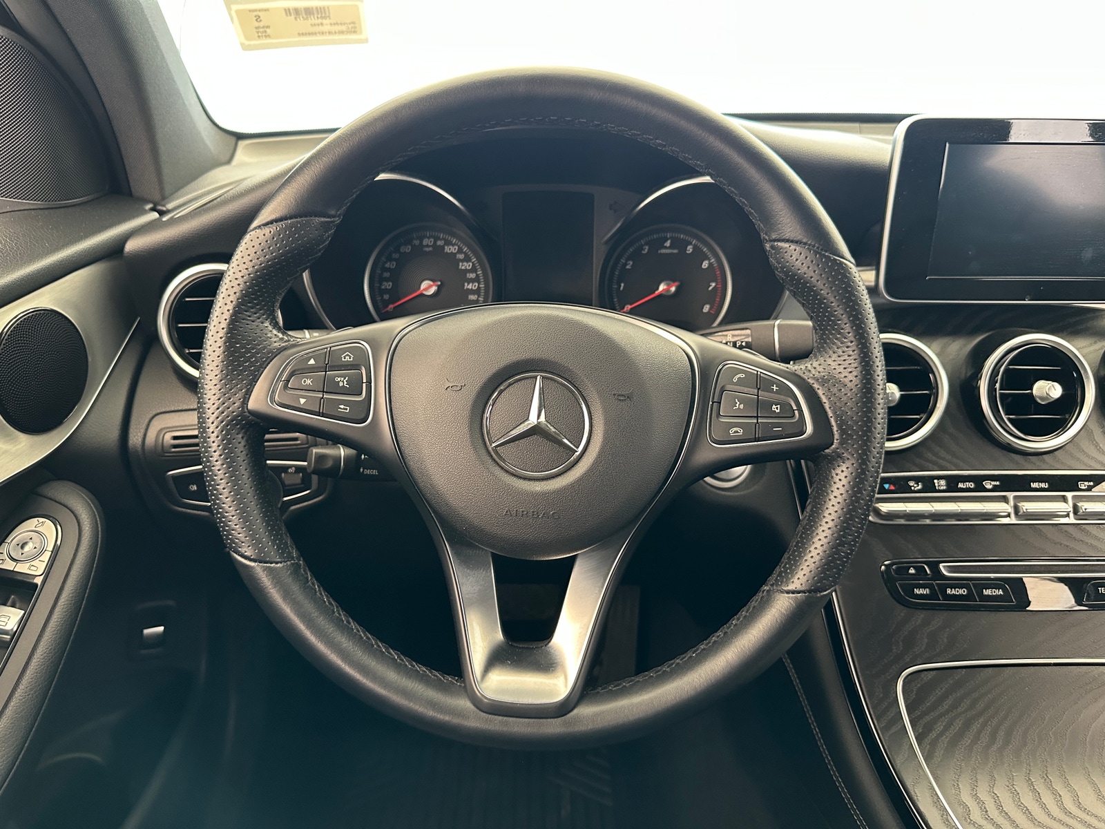 Thumbnail: 2019 Mercedes-Benz GLC - 4