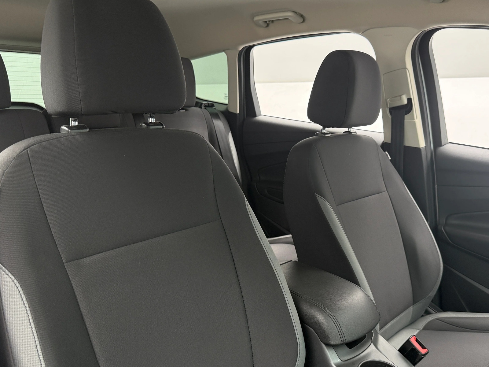 Thumbnail: 2016 Ford Escape - 2