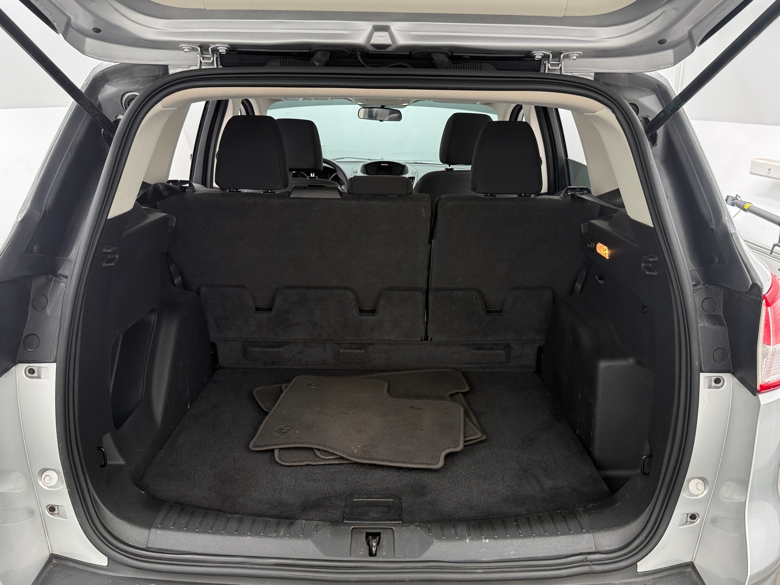 Thumbnail: 2016 Ford Escape - 7