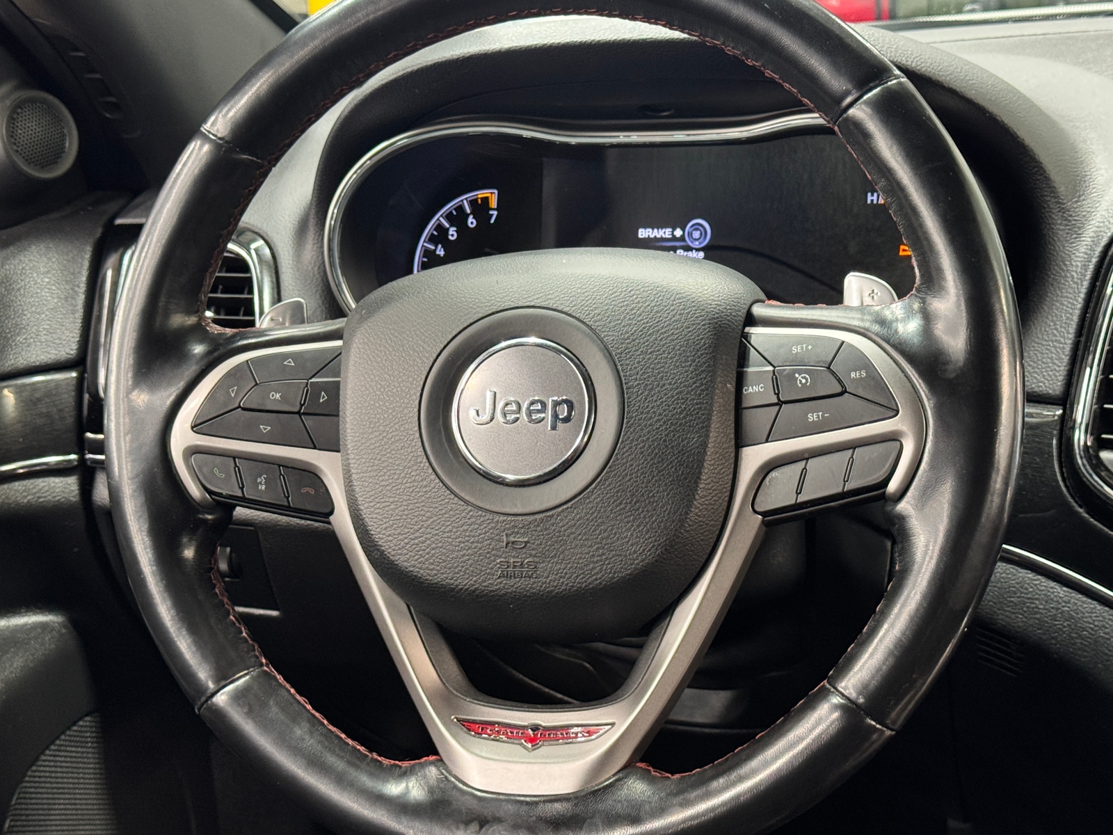 Thumbnail: 2020 Jeep Grand Cherokee - 5