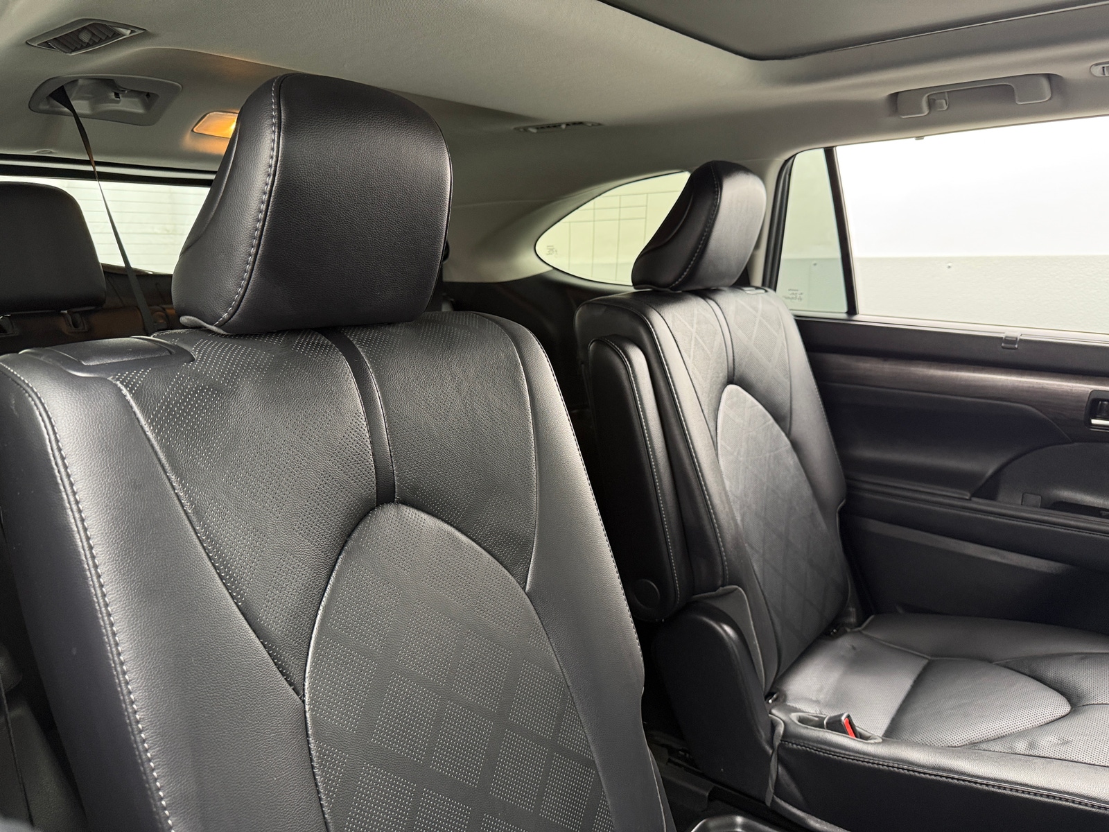 Thumbnail: 2021 Toyota Highlander - 5
