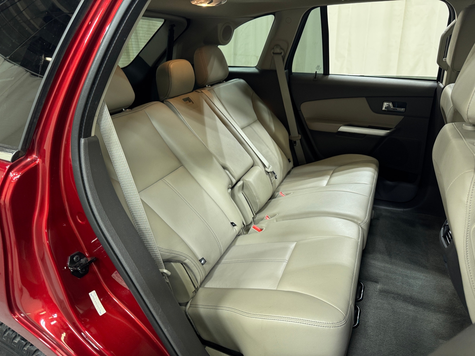 Thumbnail: 2013 Ford Edge - 5