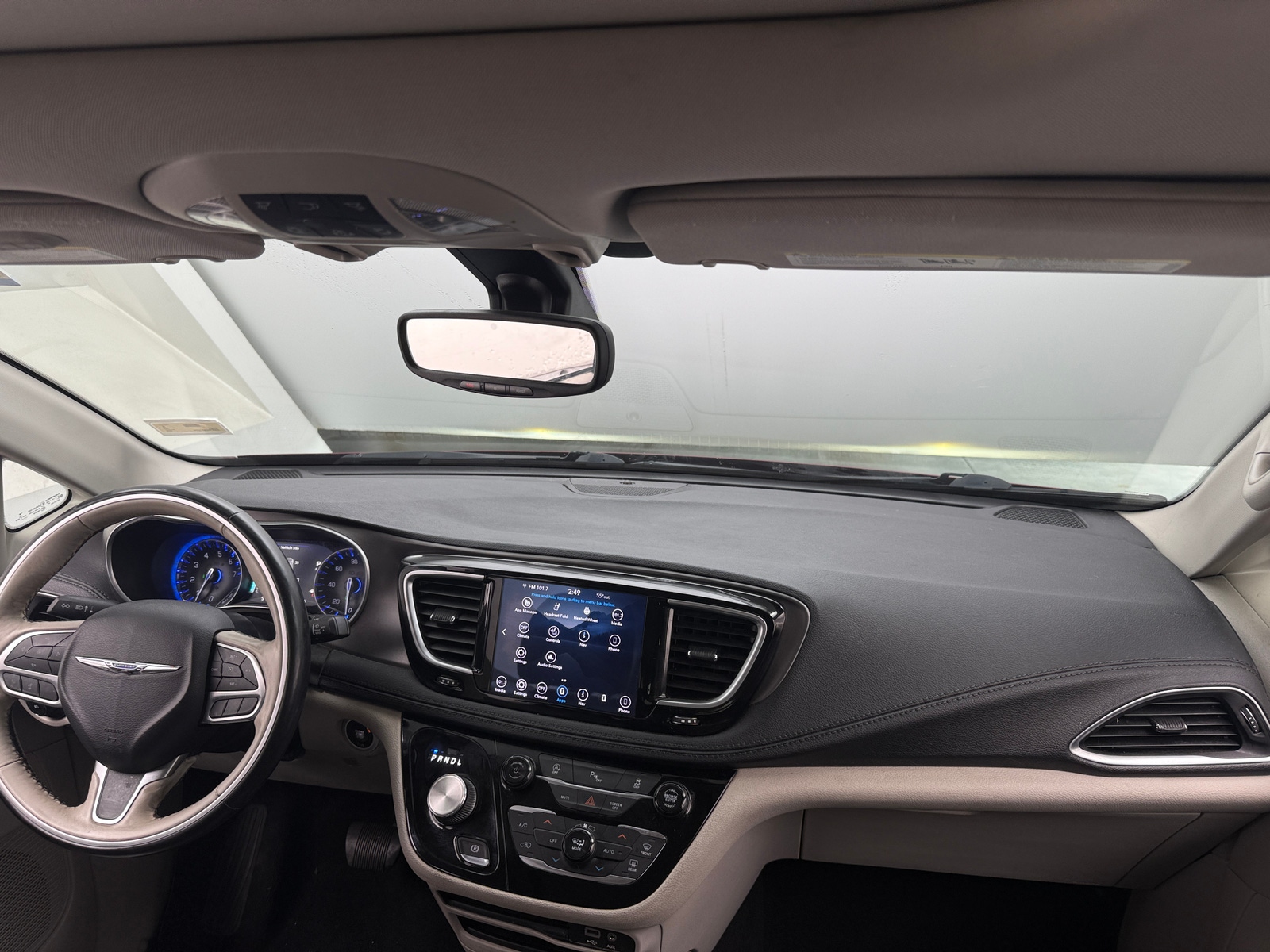 Thumbnail: 2019 Chrysler Pacifica - 2