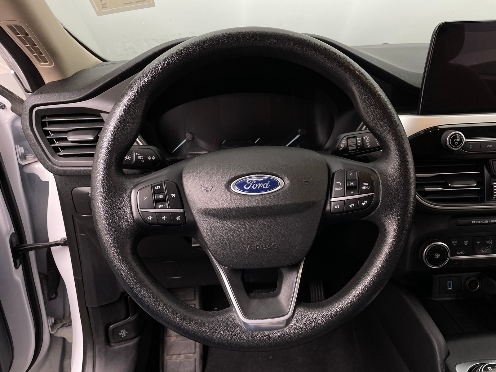 Thumbnail: 2020 Ford Escape - 5