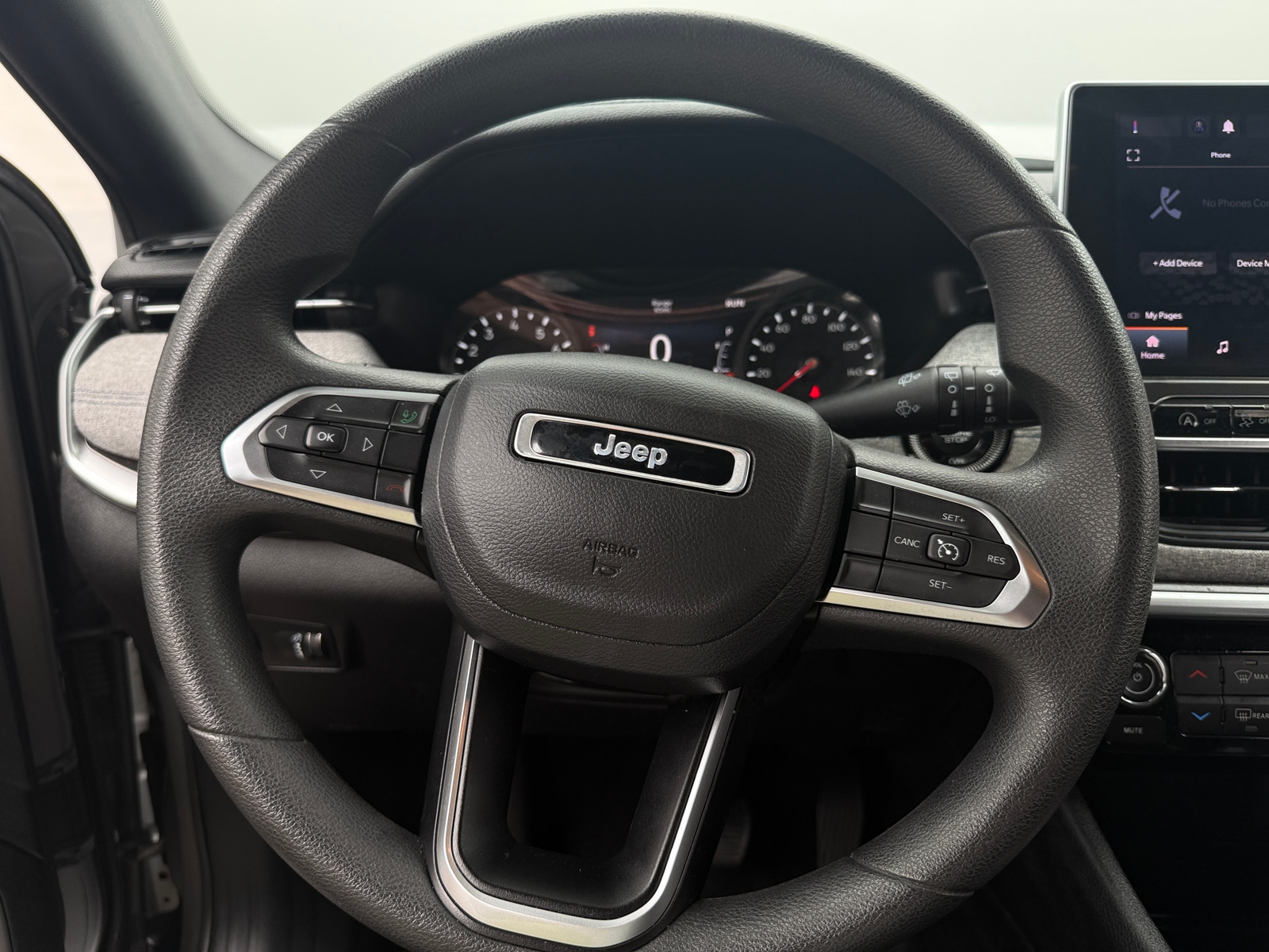 Thumbnail: 2023 Jeep Compass - 5