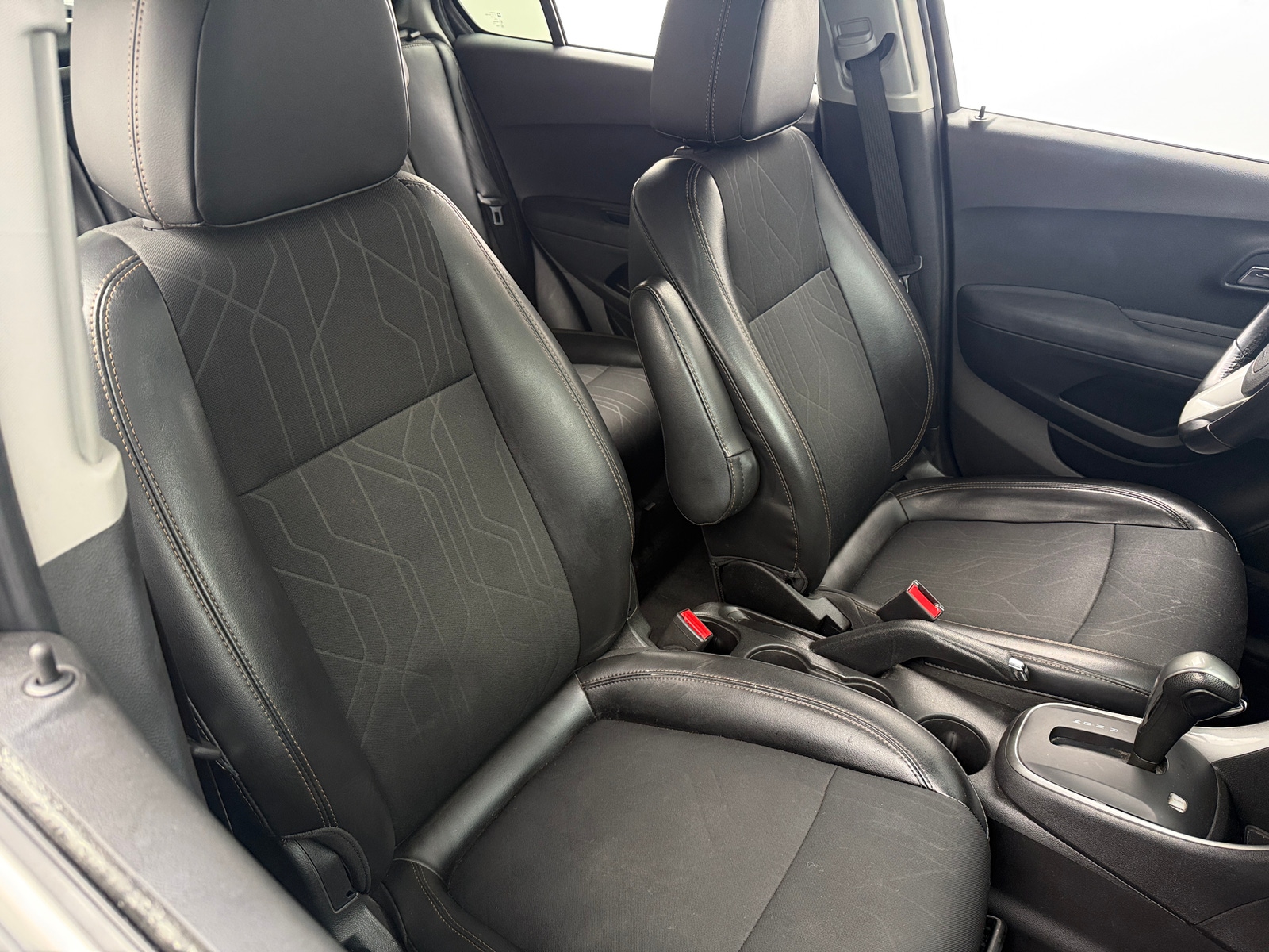 Thumbnail: 2019 Chevrolet Trax - 2
