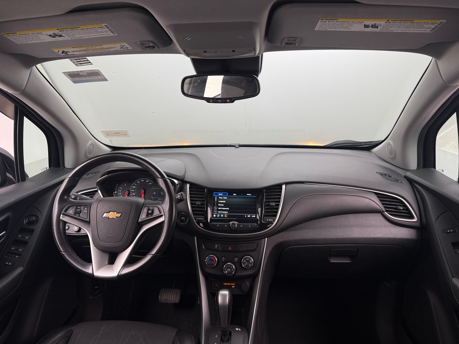 Thumbnail: 2019 Chevrolet Trax - 3