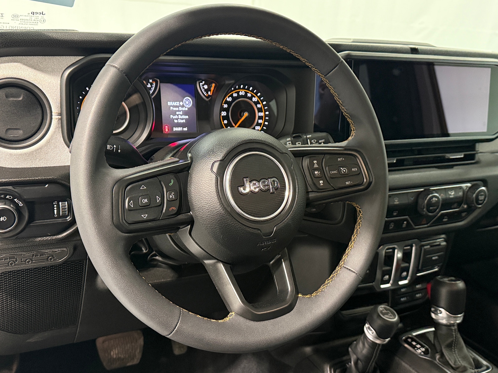 Thumbnail: 2024 Jeep Wrangler - 5