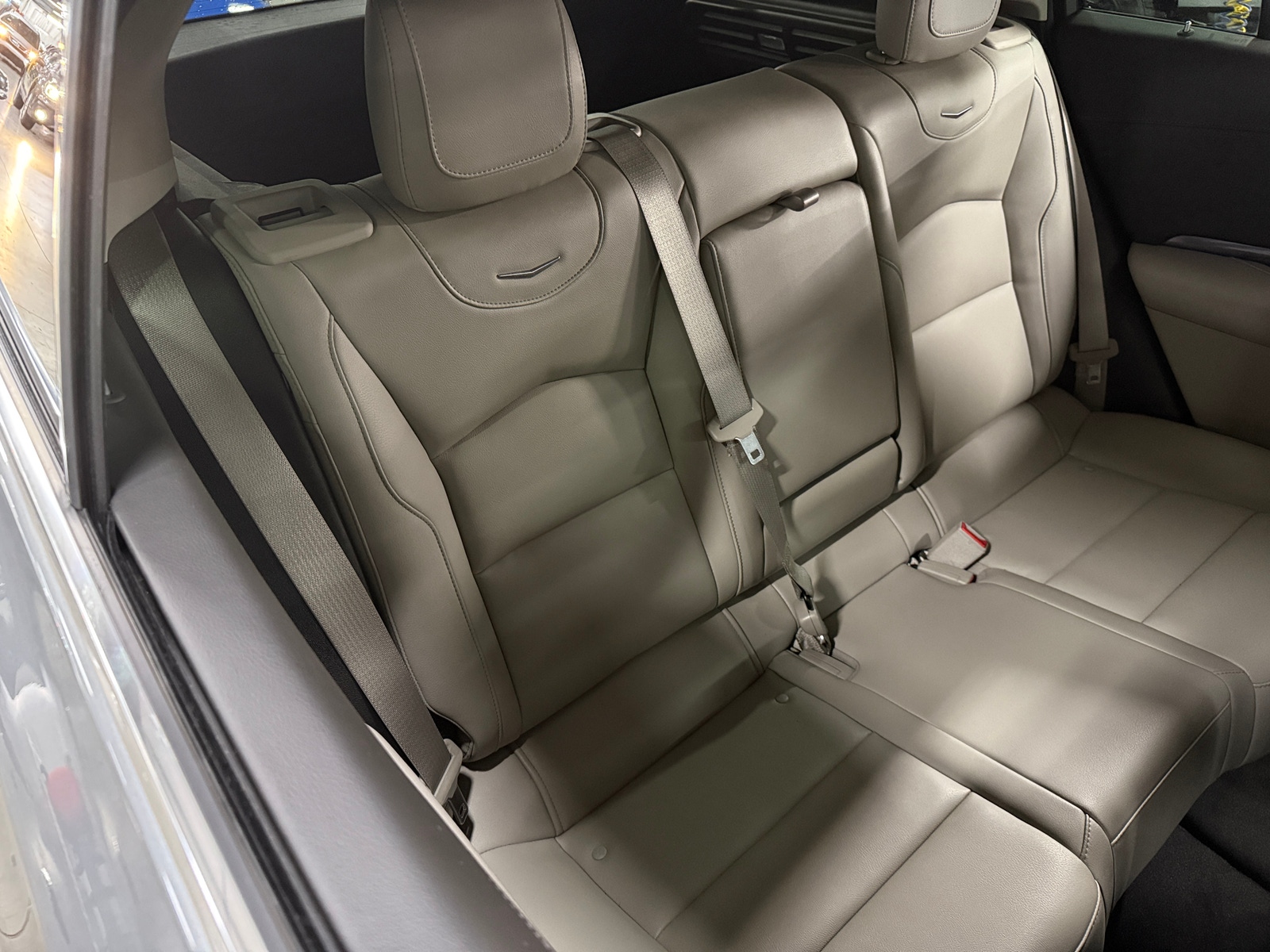 Thumbnail: 2023 Cadillac XT4 - 5