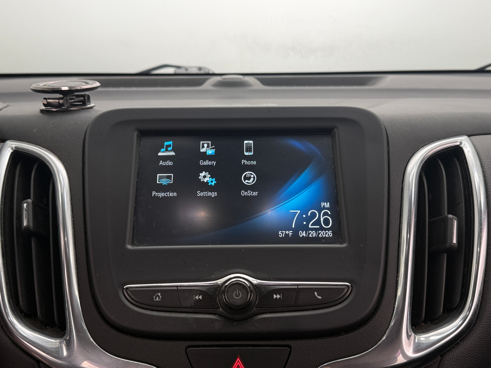 Thumbnail: 2018 Chevrolet Equinox - 4