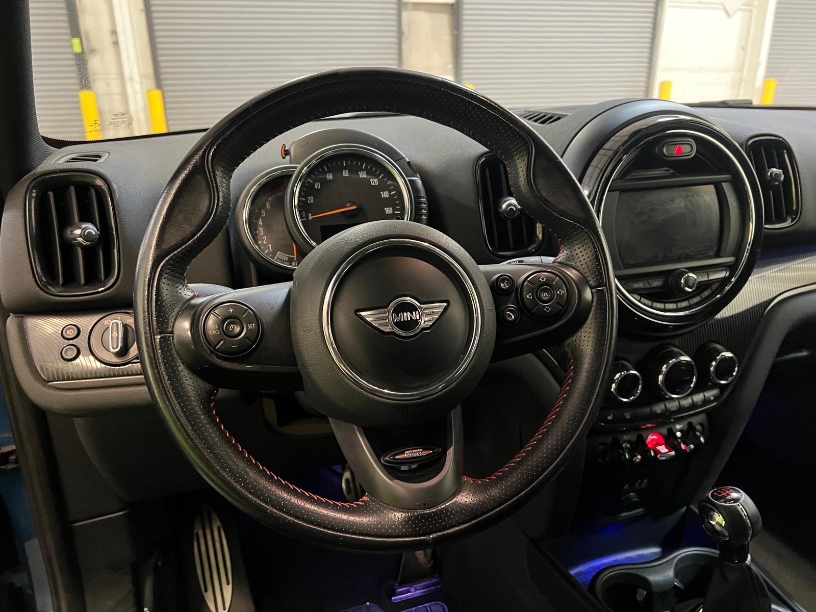Thumbnail: 2017 MINI Cooper Countryman - 4