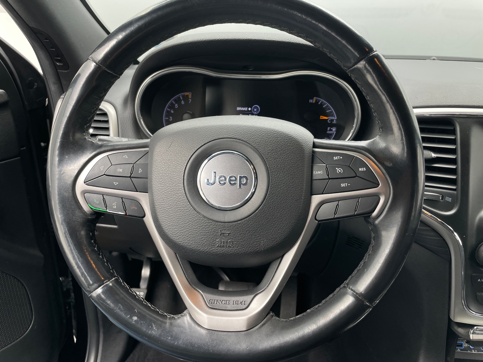 Thumbnail: 2019 Jeep Grand Cherokee - 5