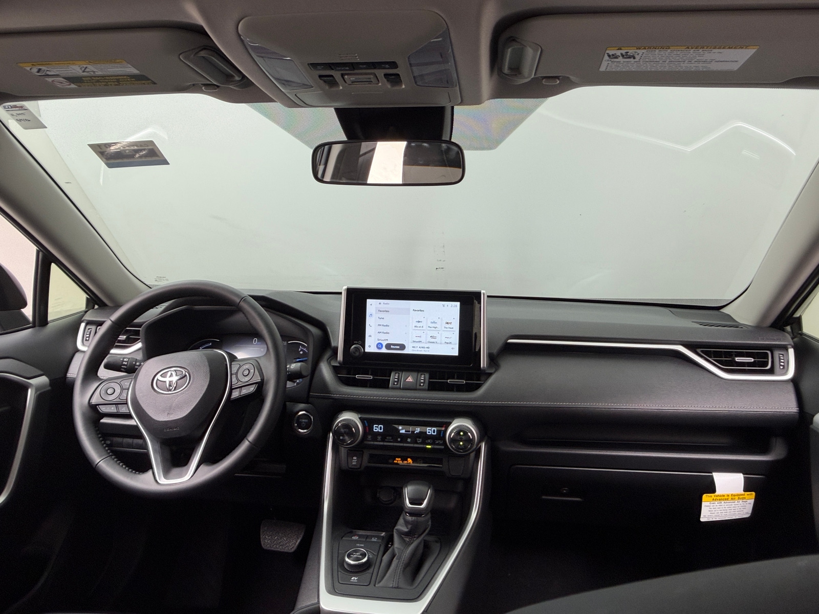 Thumbnail: 2025 Toyota RAV4 - 2
