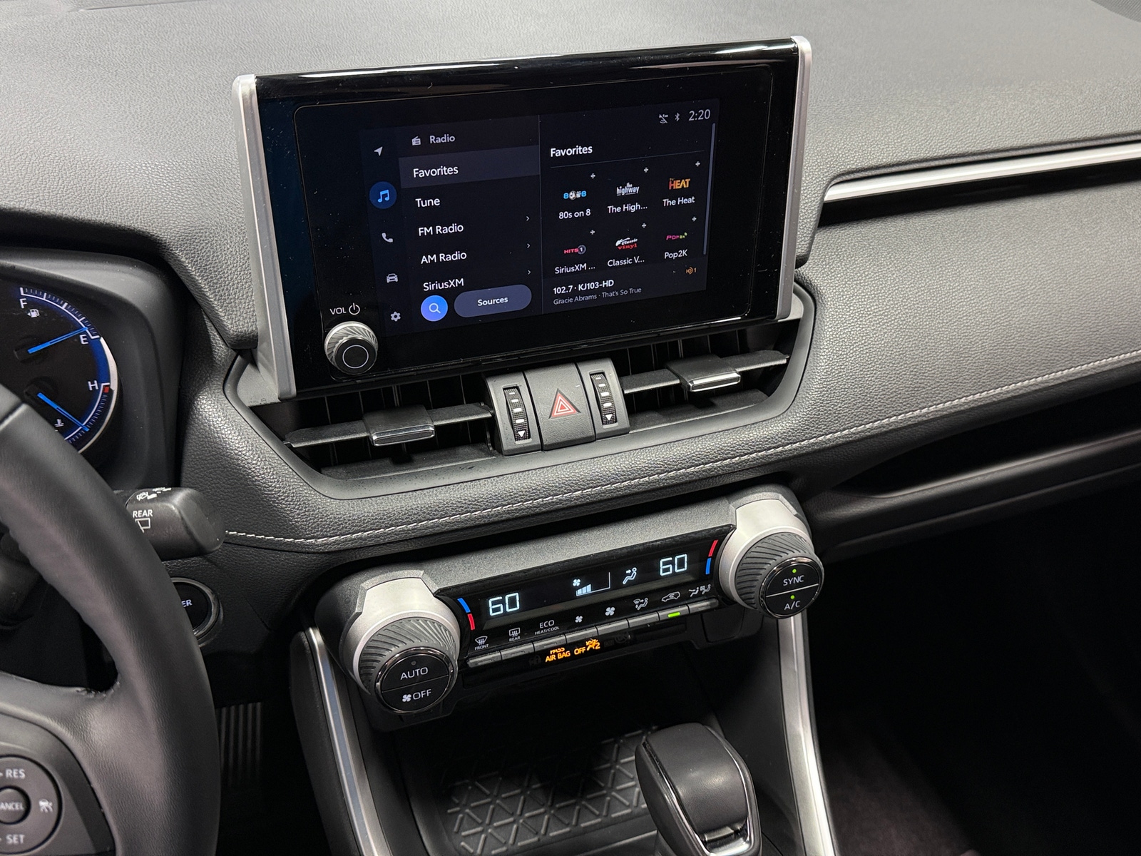 Thumbnail: 2025 Toyota RAV4 - 3