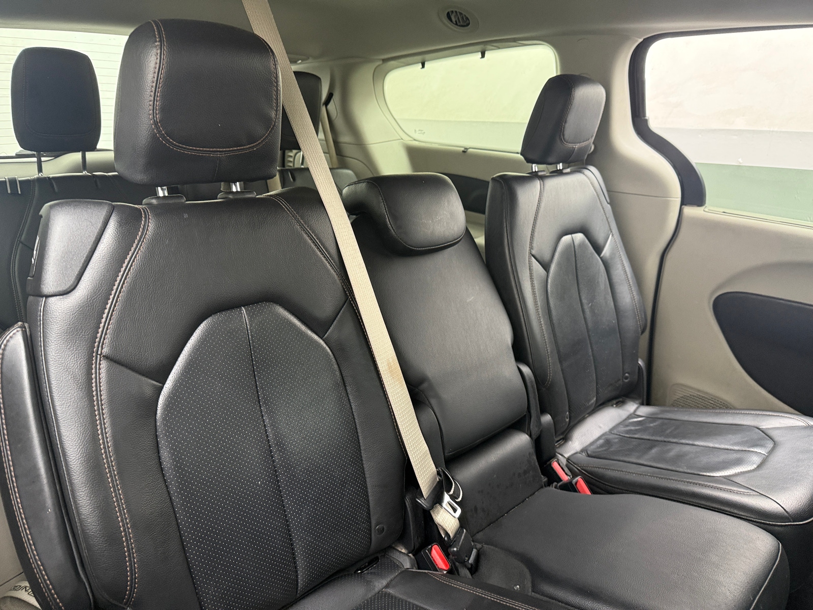 Thumbnail: 2019 Chrysler Pacifica - 5