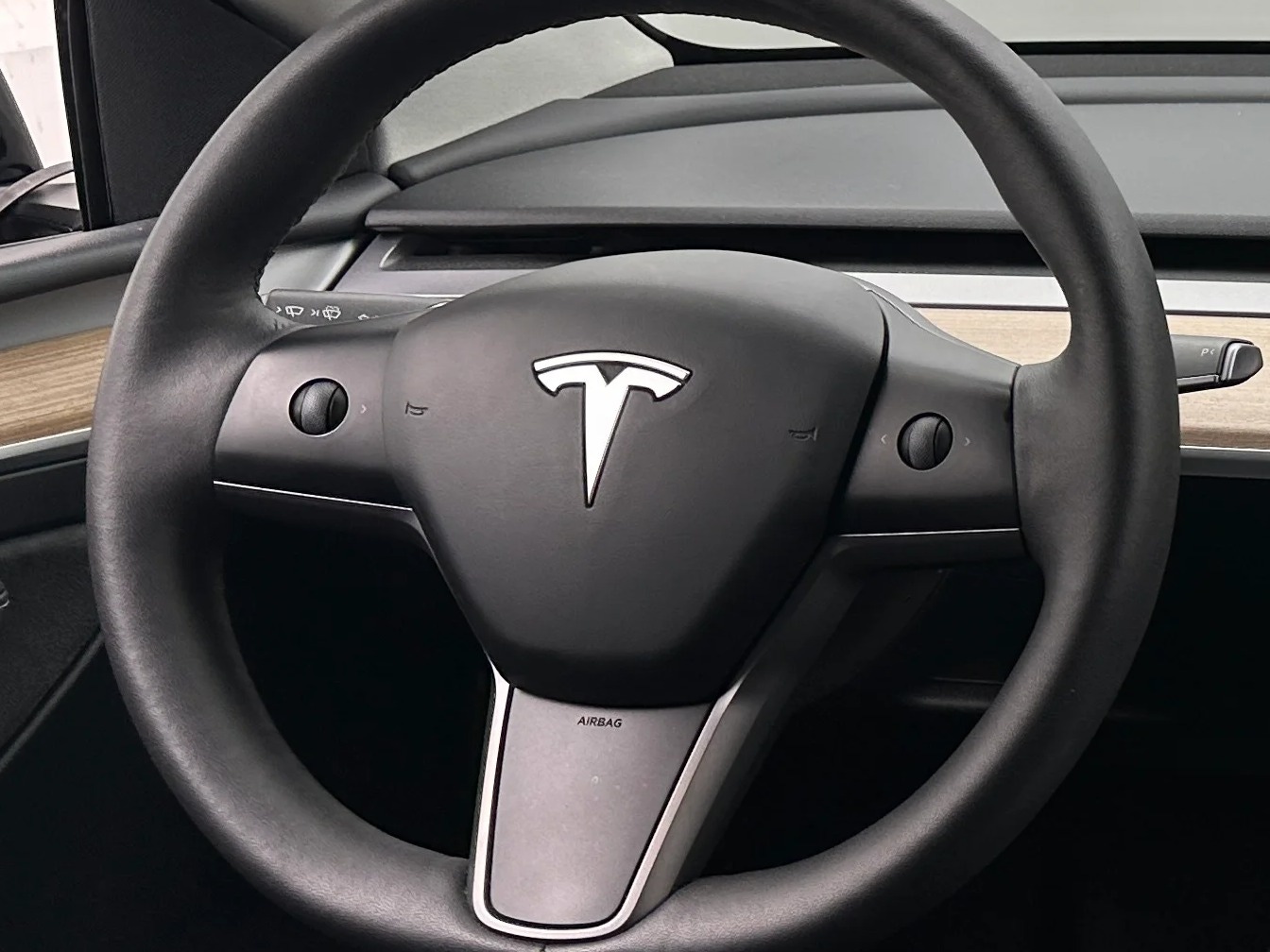 Thumbnail: 2023 Tesla Model Y - 4