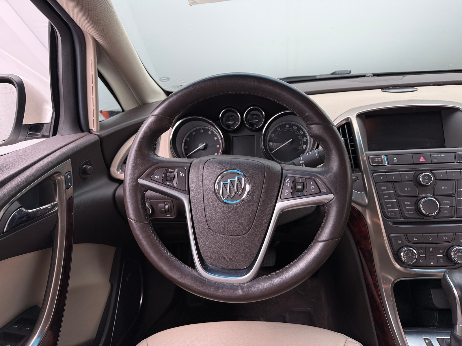 Thumbnail: 2012 Buick Verano - 4