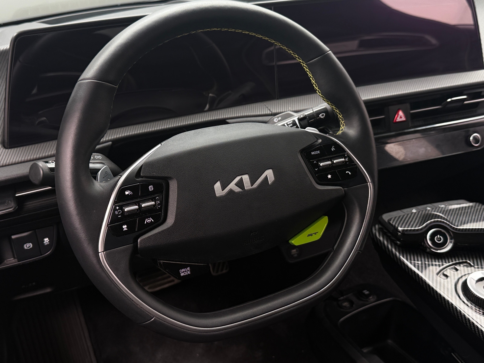 Thumbnail: 2023 Kia EV6 - 4