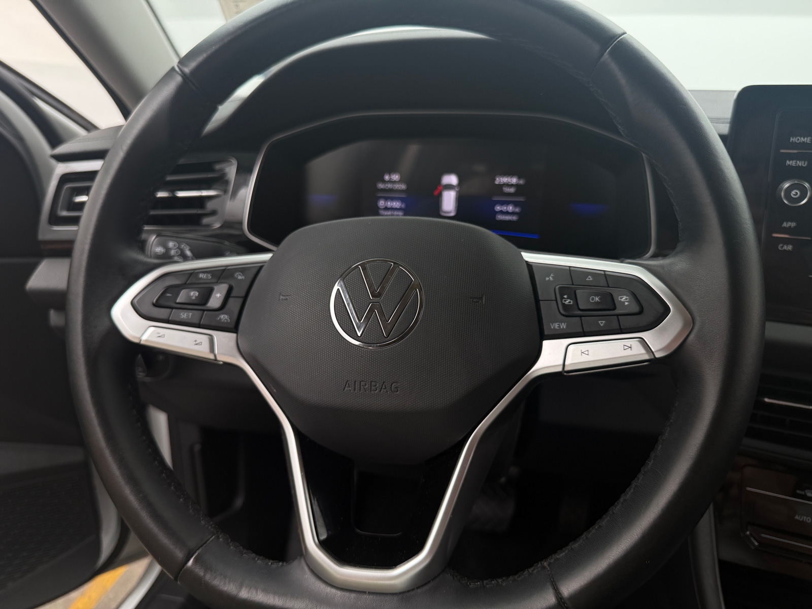 Thumbnail: 2025 Volkswagen Jetta - 5
