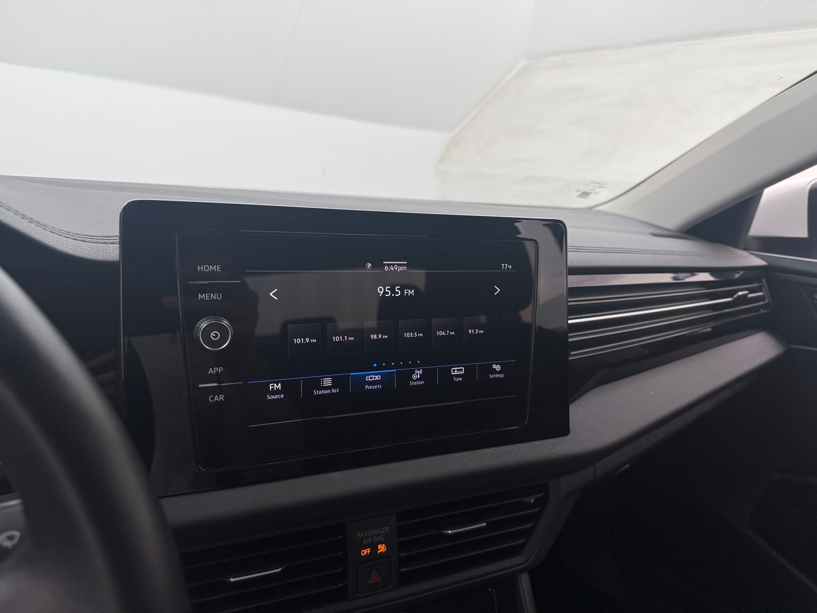 Thumbnail: 2025 Volkswagen Jetta - 4