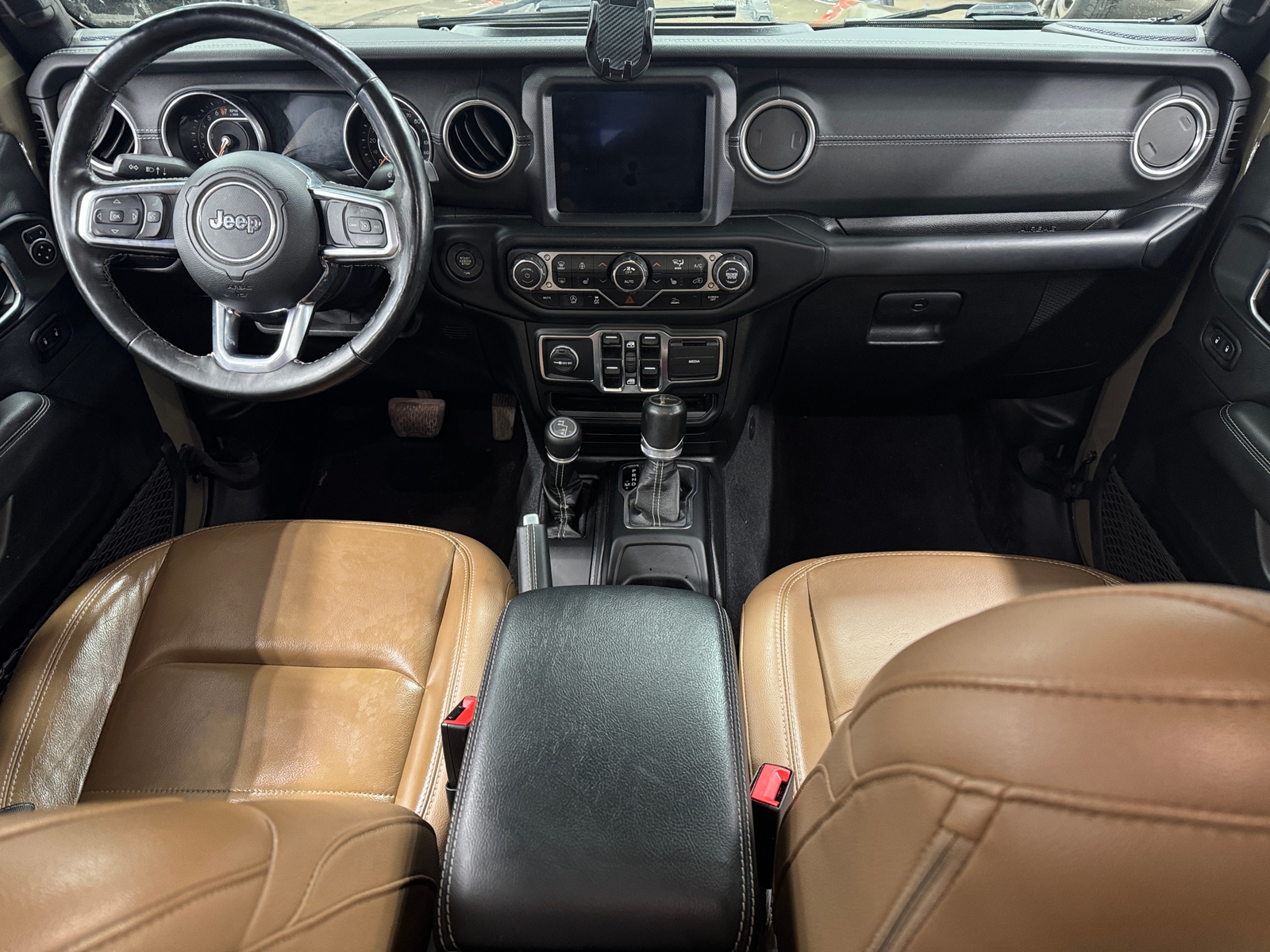 Thumbnail: 2020 Jeep Gladiator - 3