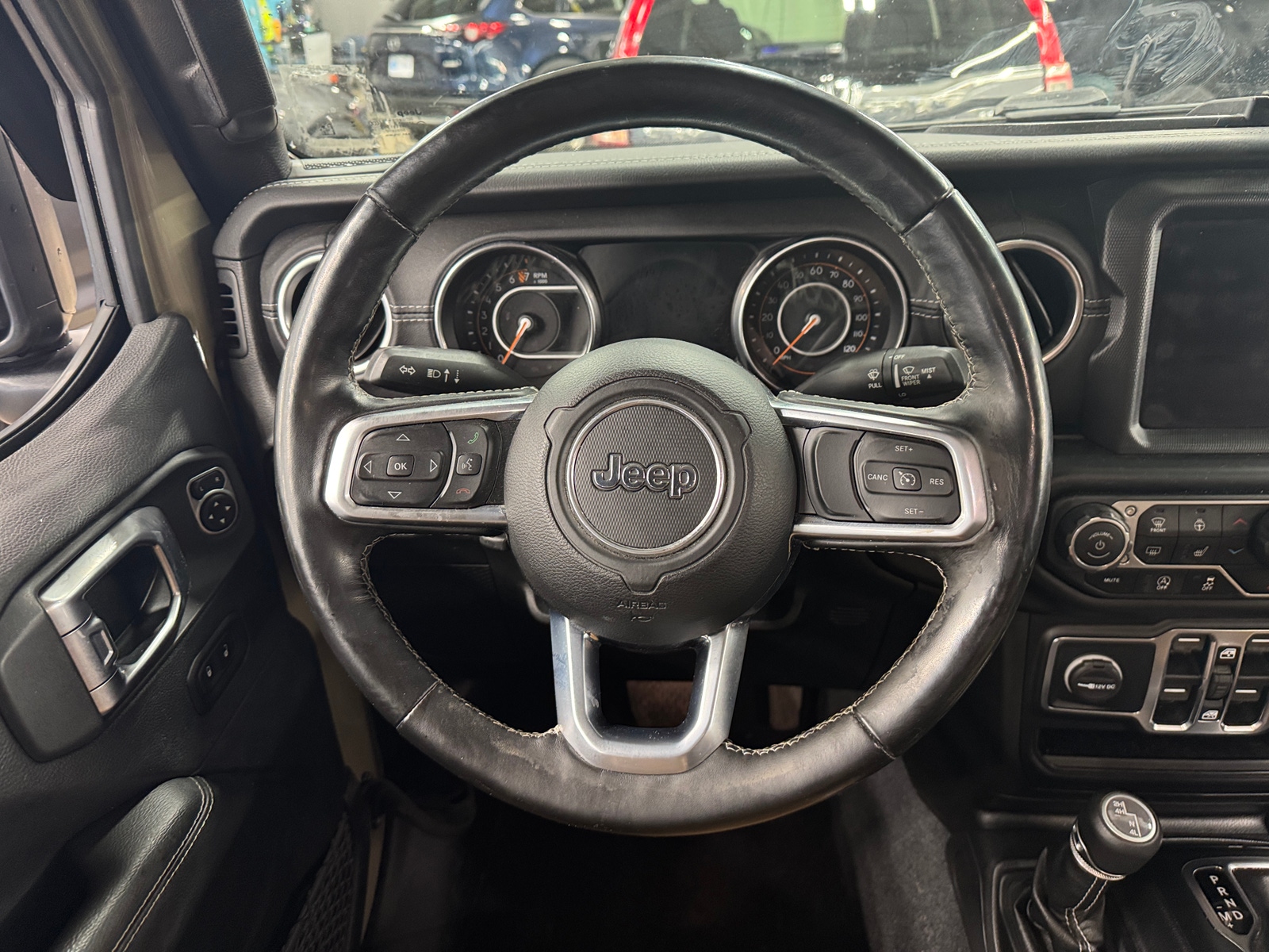 Thumbnail: 2020 Jeep Gladiator - 5