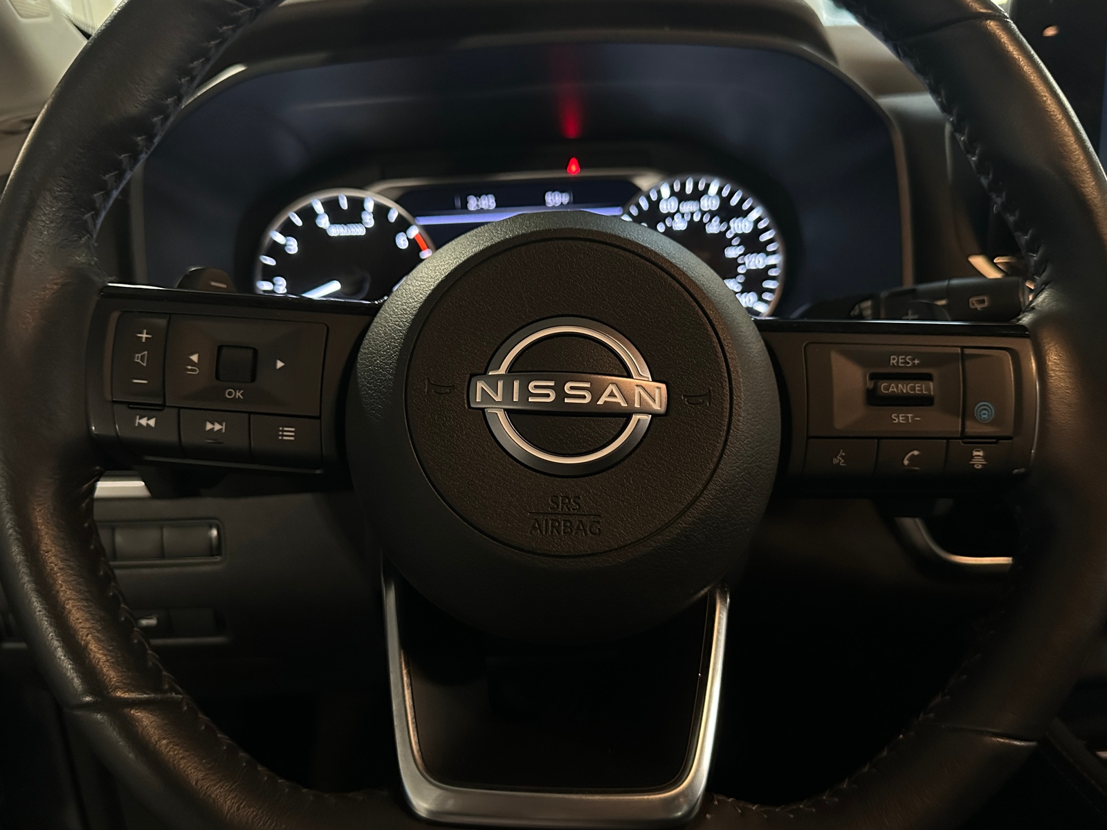 Thumbnail: 2023 Nissan Rogue - 4