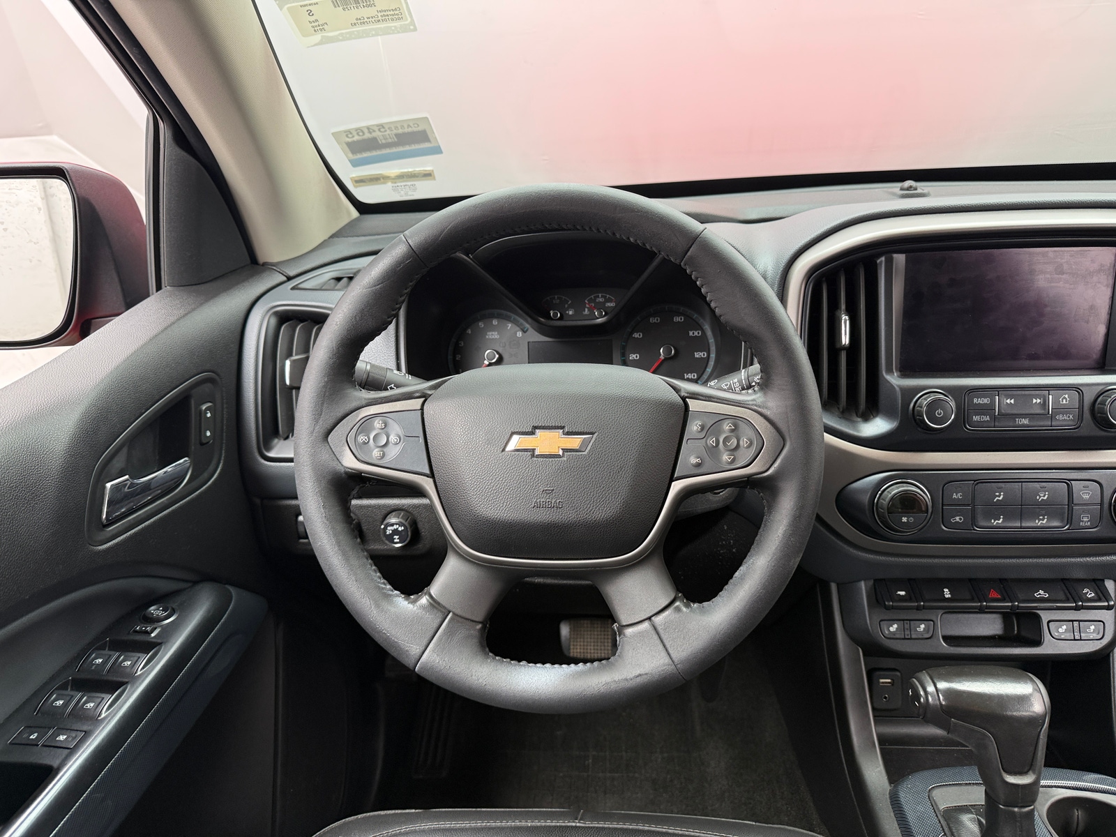Thumbnail: 2018 Chevrolet Colorado - 4