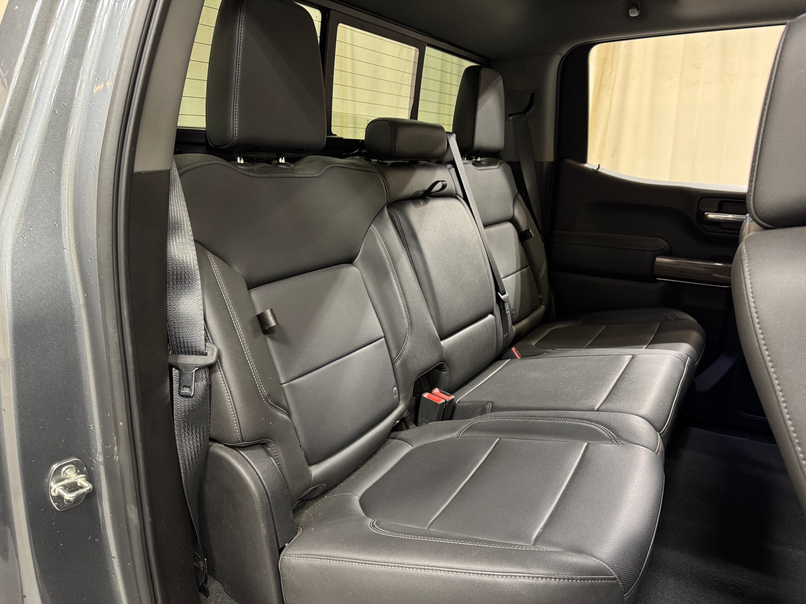 Thumbnail: 2021 Chevrolet Silverado 1500 - 5