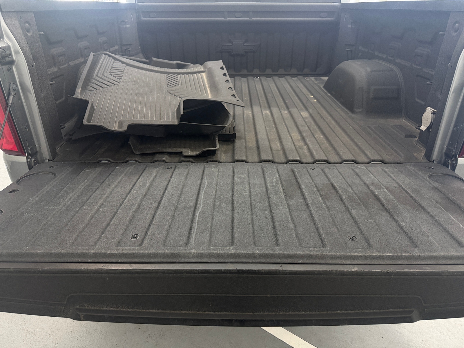 Thumbnail: 2021 Chevrolet Silverado 1500 - 6
