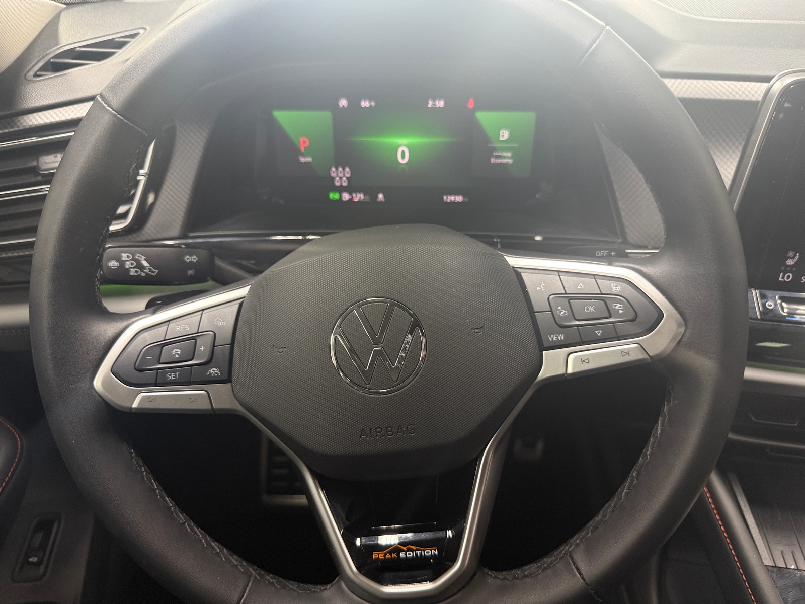 Thumbnail: 2025 Volkswagen Atlas - 4