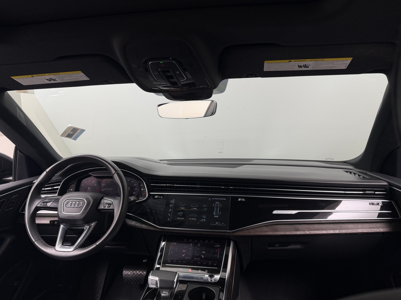 Thumbnail: 2020 Audi Q8 - 2