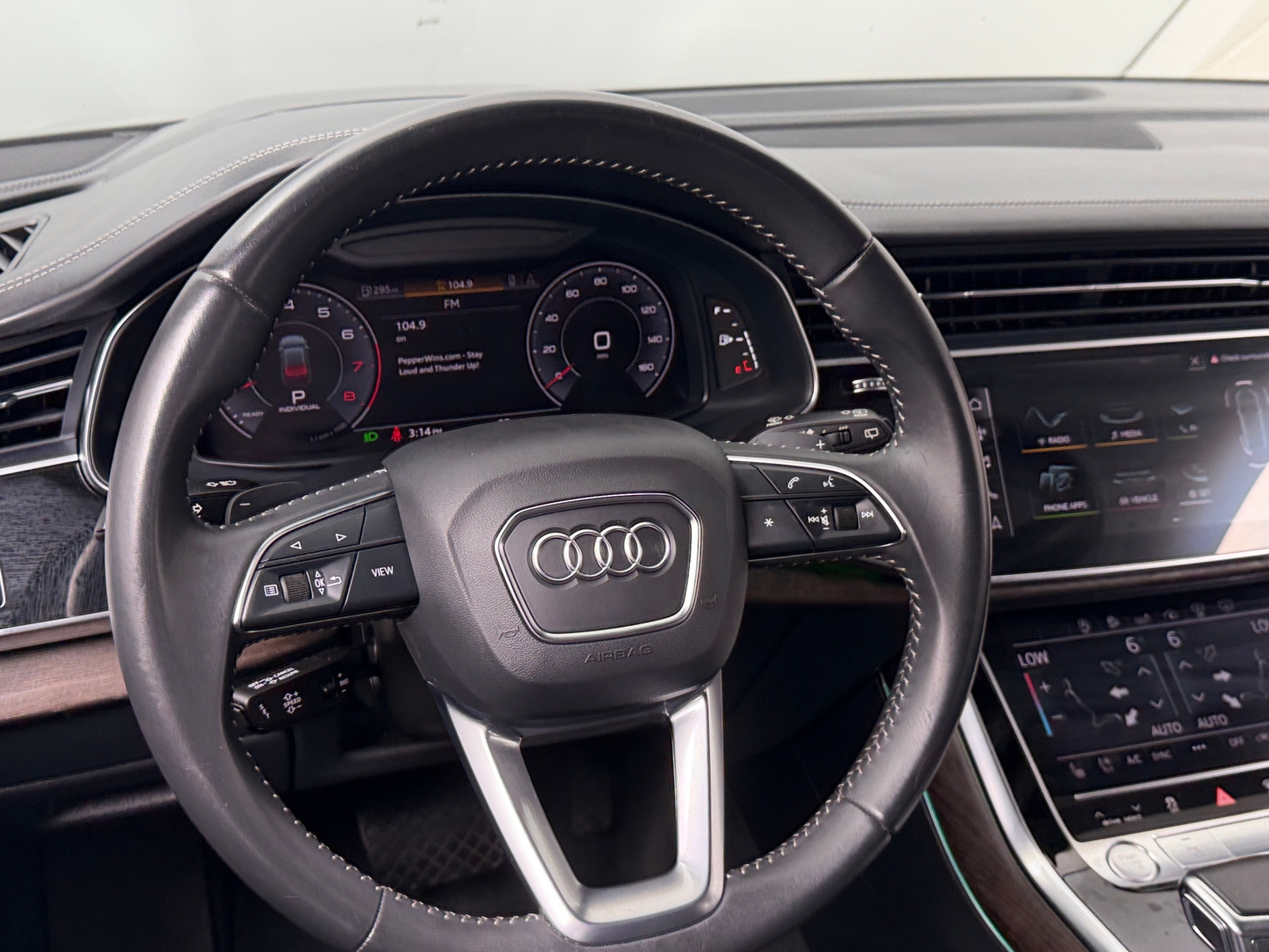 Thumbnail: 2020 Audi Q8 - 4