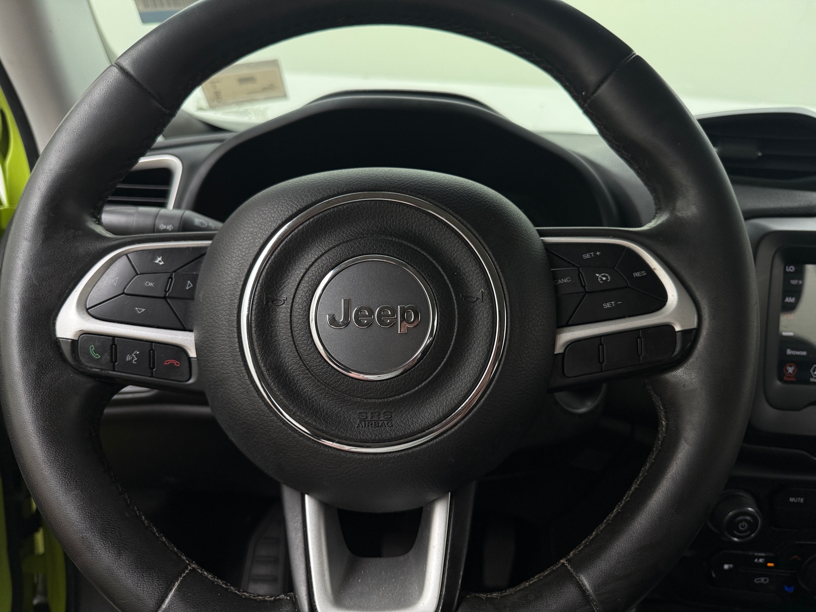 Thumbnail: 2018 Jeep Renegade - 5