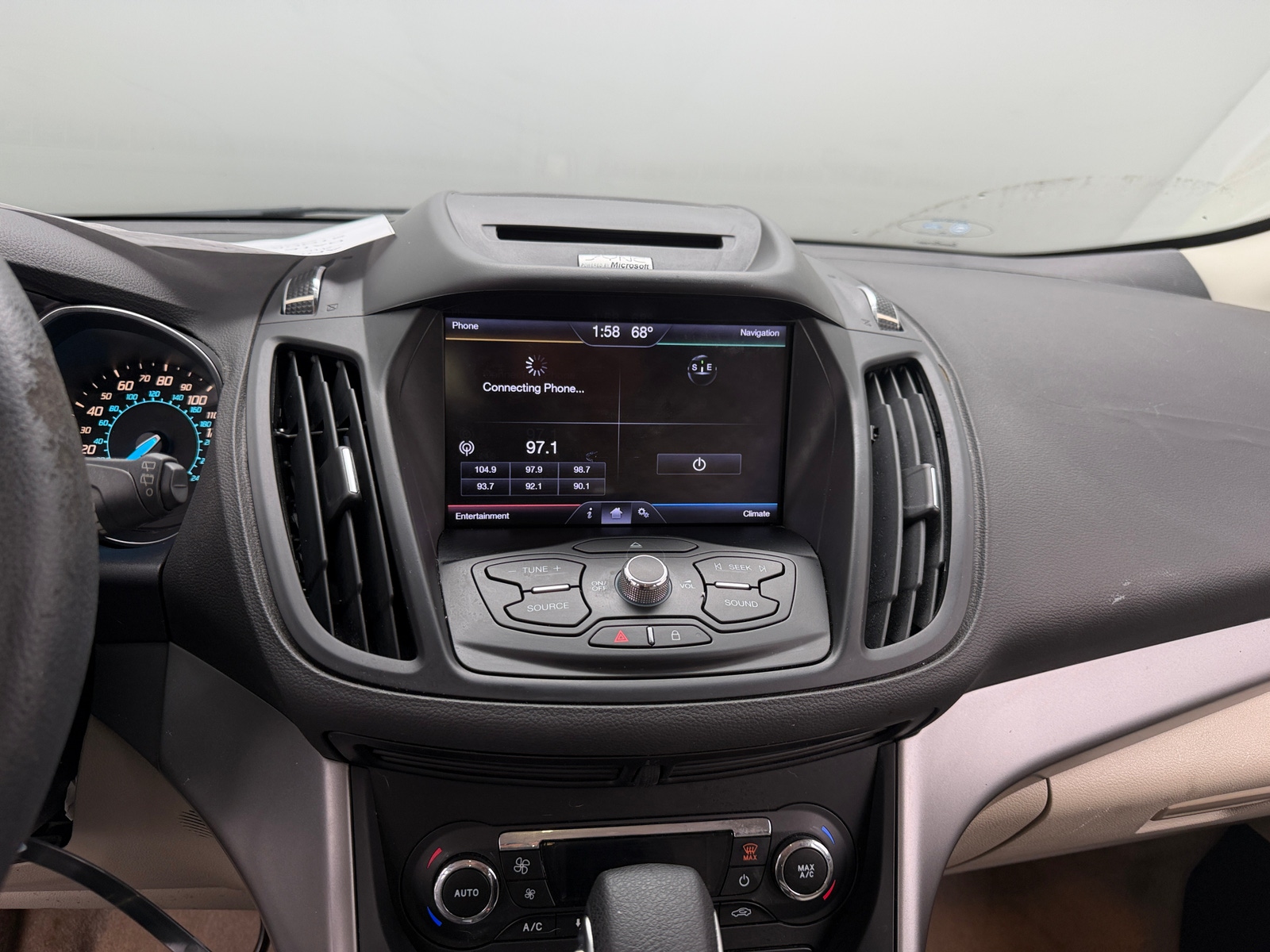 Thumbnail: 2013 Ford Escape - 4