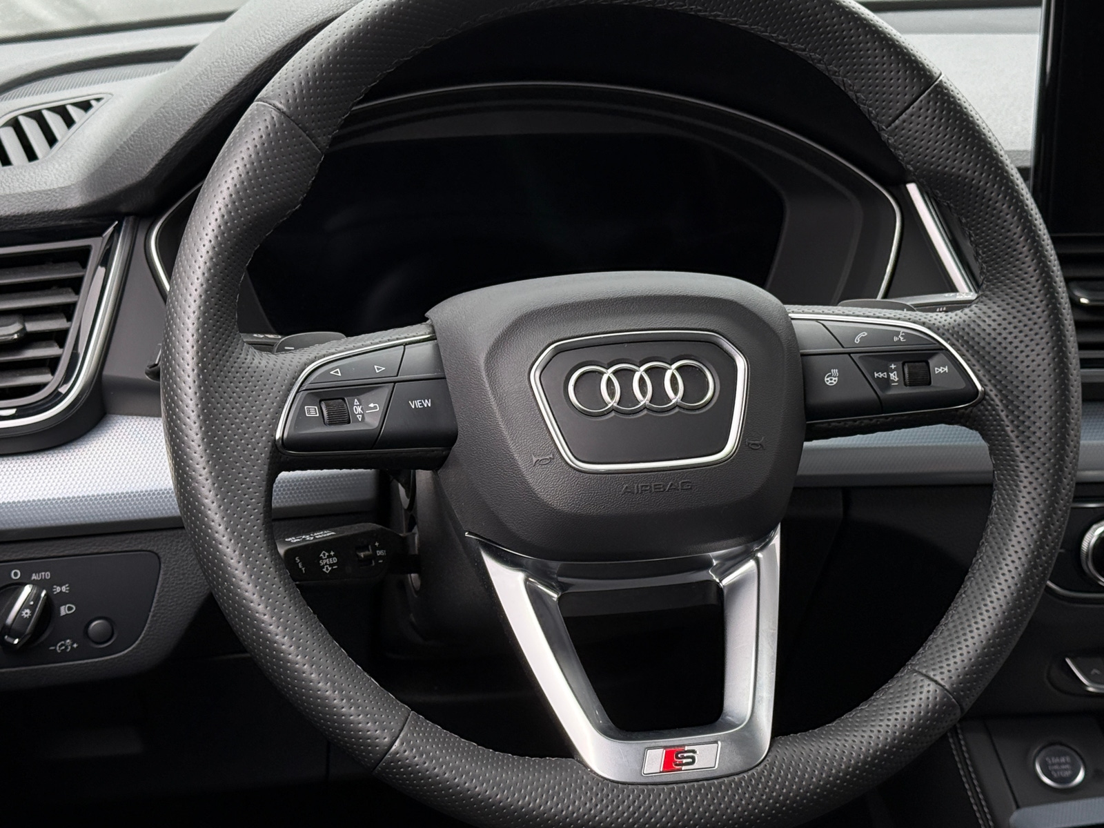 Thumbnail: 2024 Audi Q5 - 4