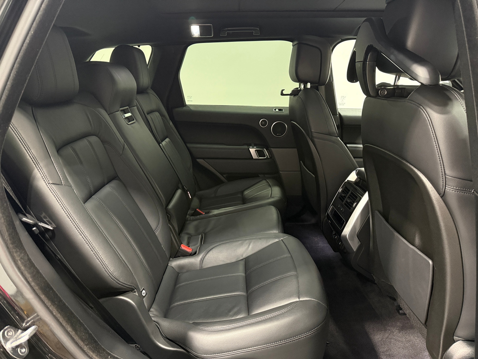 Thumbnail: 2020 Land Rover Range Rover Sport - 5