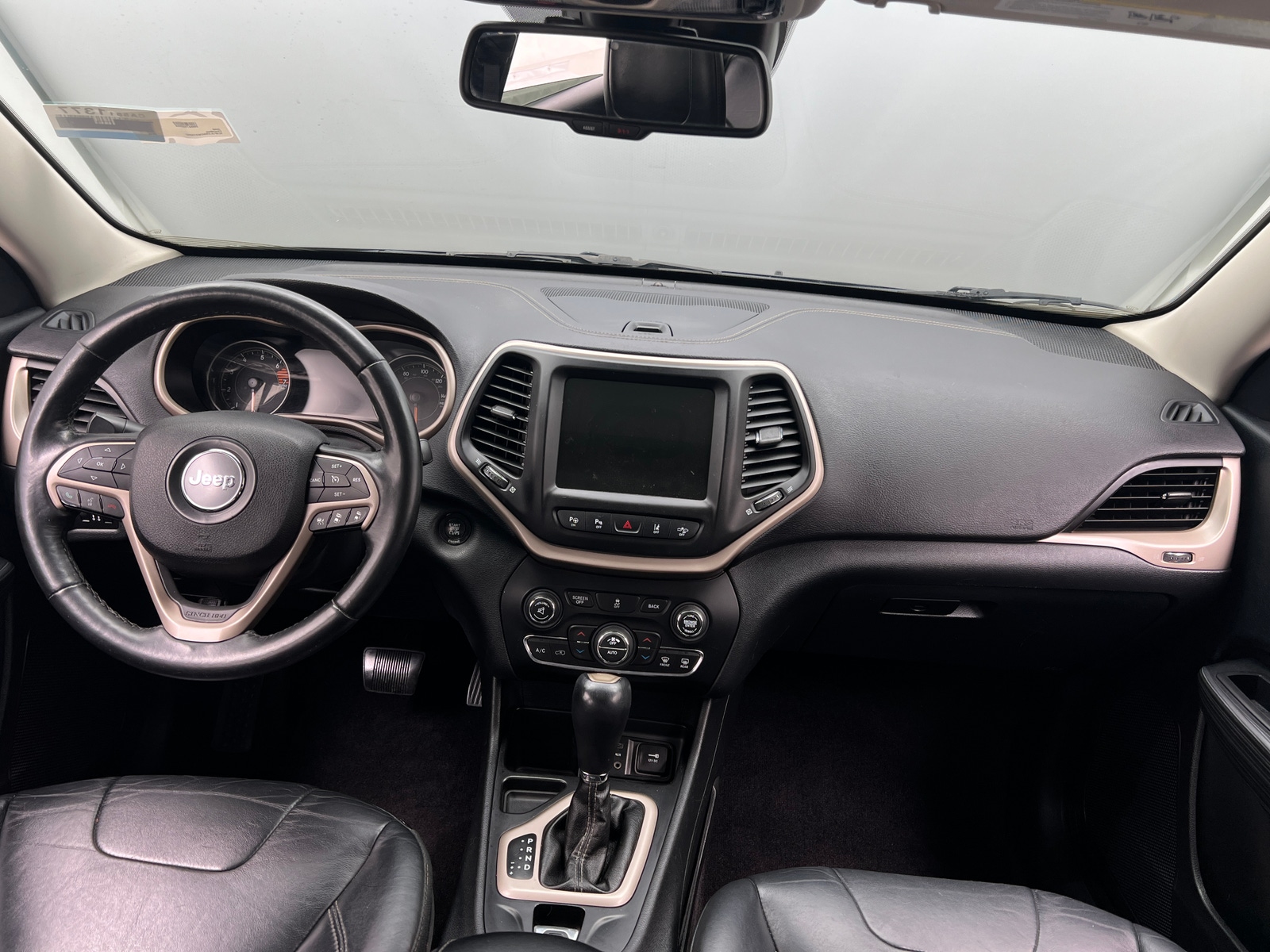 Thumbnail: 2016 Jeep Cherokee - 2