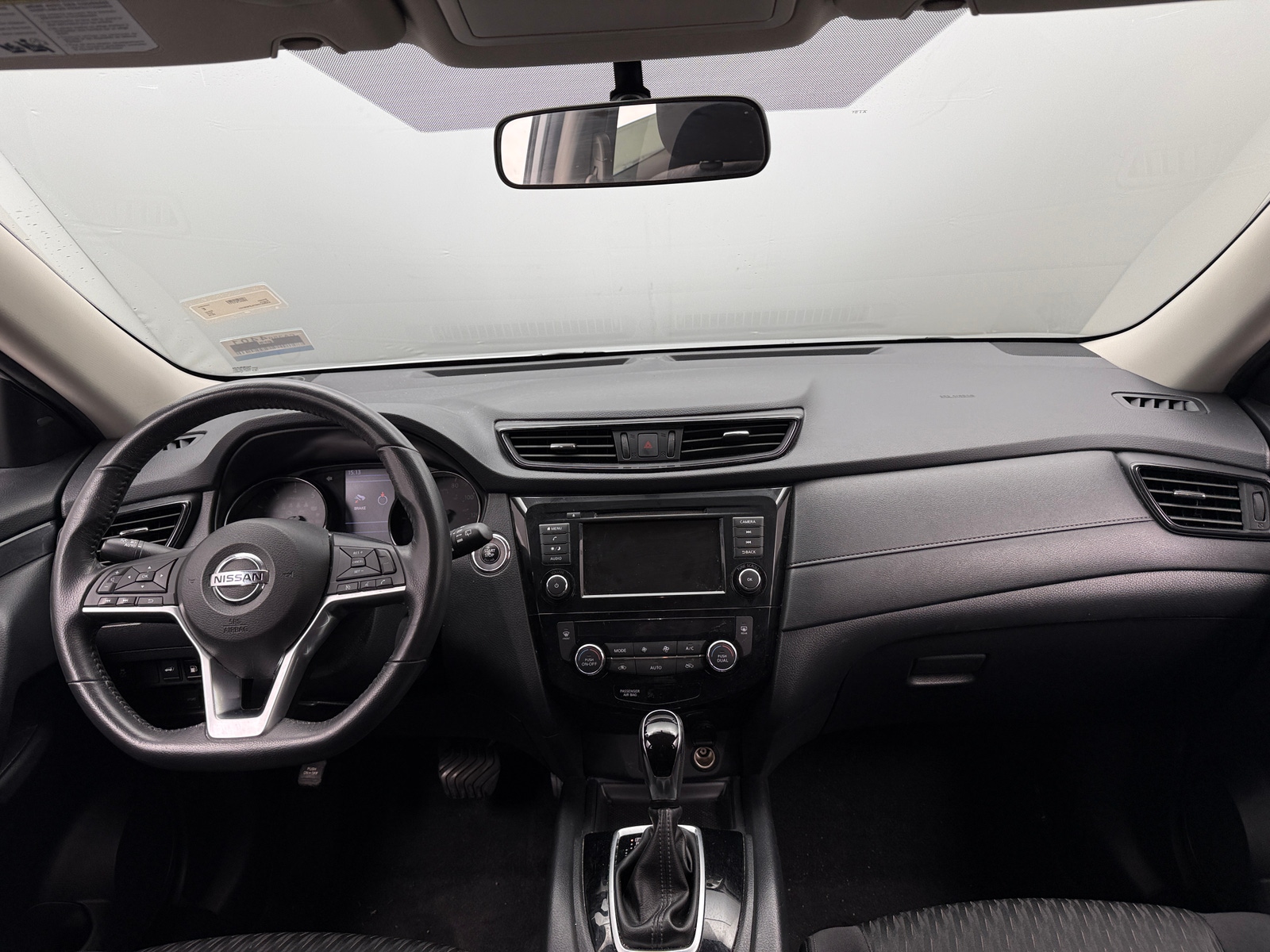 Thumbnail: 2018 Nissan Rogue - 3