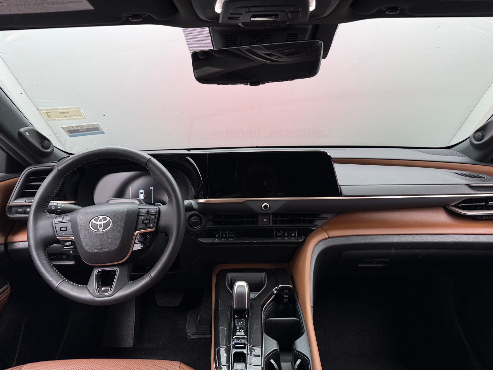 Thumbnail: 2025 Toyota Crown Signia - 2