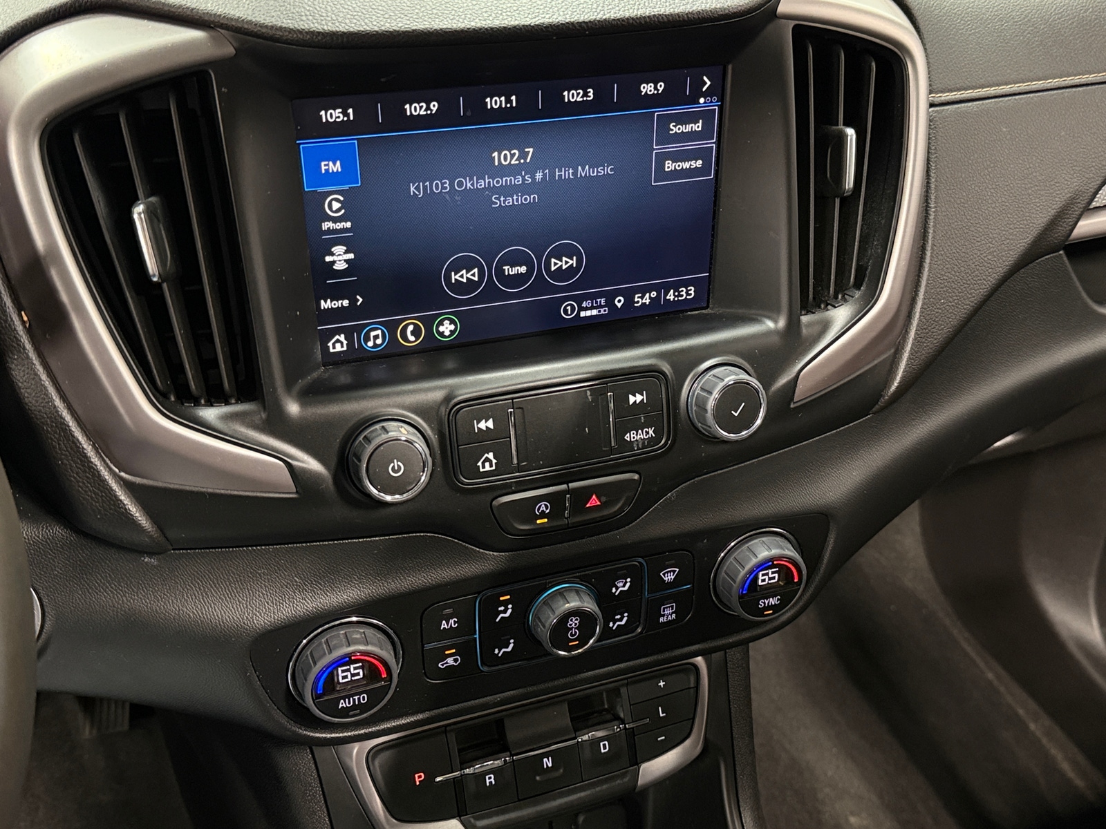 Thumbnail: 2023 GMC Terrain - 3