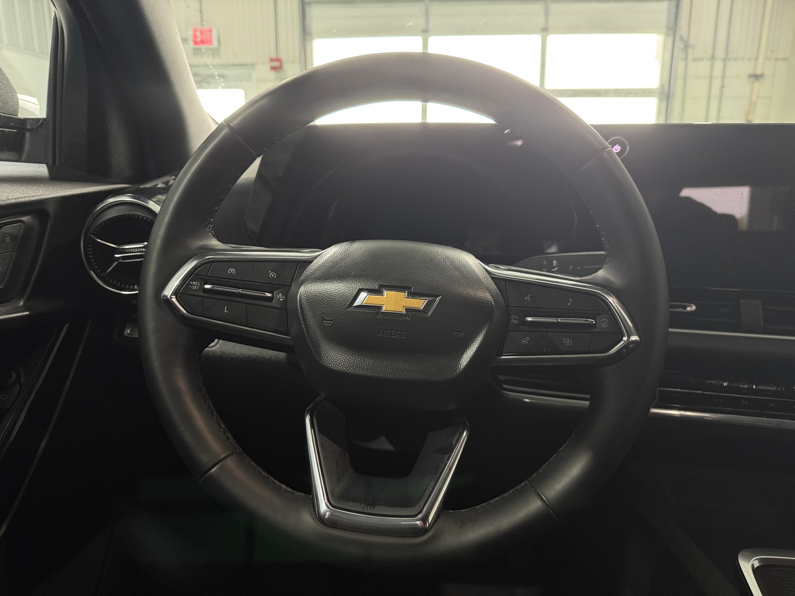 Thumbnail: 2025 Chevrolet Equinox - 5
