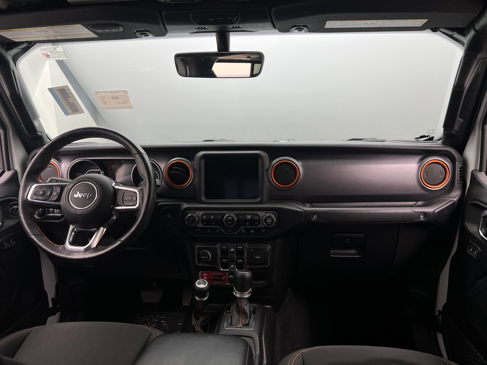 Thumbnail: 2020 Jeep Gladiator - 3